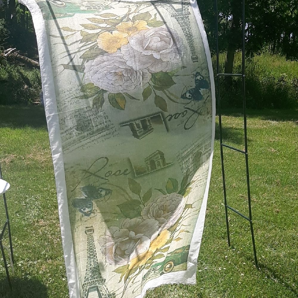 SCARVES🧣NWT XLarge Clara Bliss Artistic Scarf/Sarong/Wrap